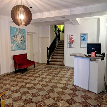 Hotel Pension Bluechersruh Бад-Бернек  Экстерьер фото